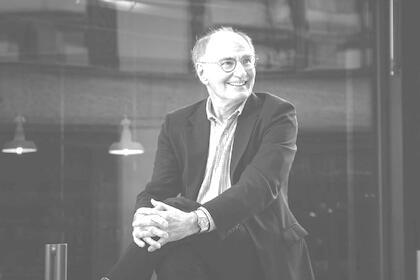 SSPH+ congratulates Professor Felix Gutzwiller, MPH ’75, on receiving the Alumni Award of Merit from the Harvard T.H. Chan School of Public Health Alumni Association
